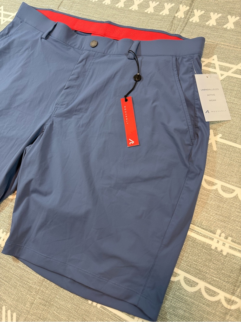 Redvanly Hanover Pull-On Shorts in Blue Horizon XXL/9” inseam - Picture 3 of 7